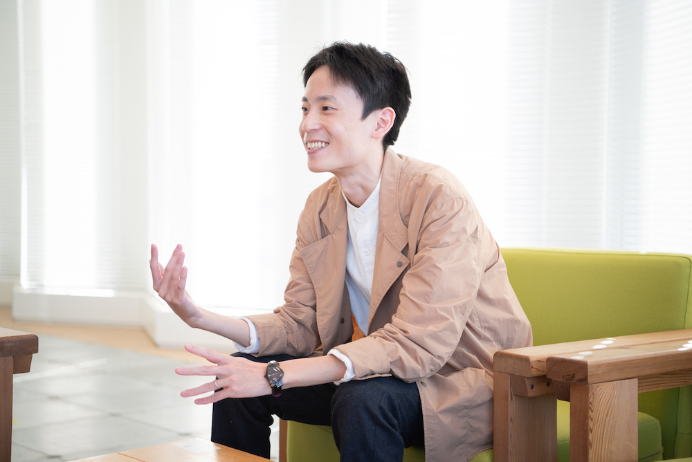 福本博之さんインタビューカット