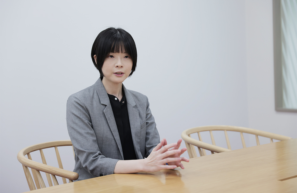 池松香さんインタビューカット
