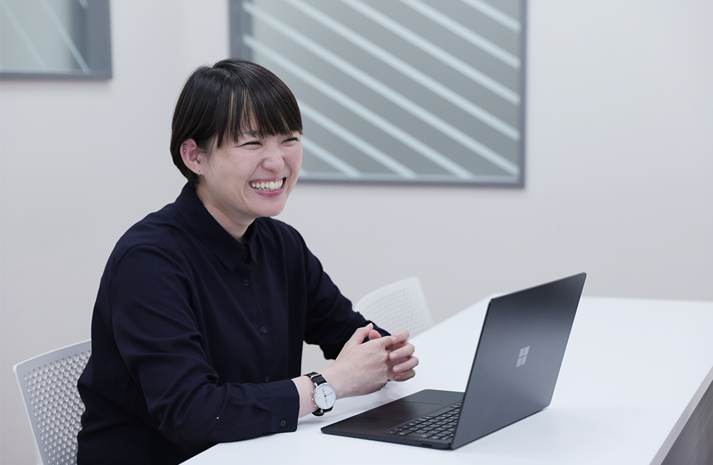 村上悠子さんインタビューカット