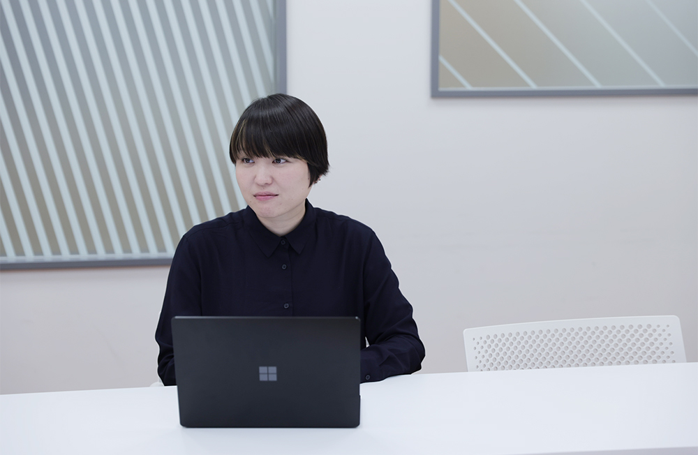 村上悠子さんインタビューカット