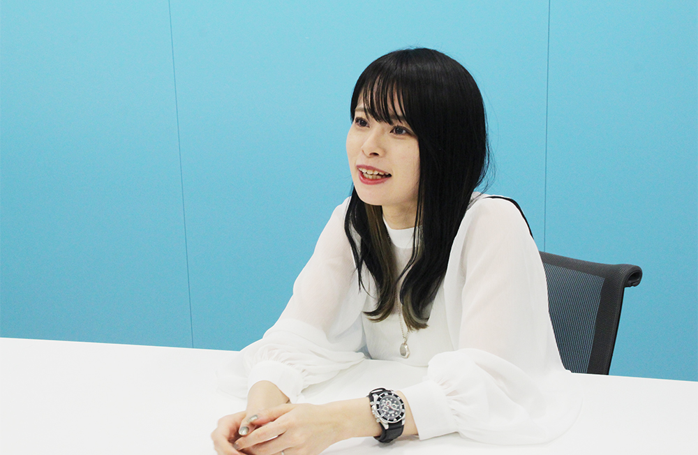 西村さんインタビューカット