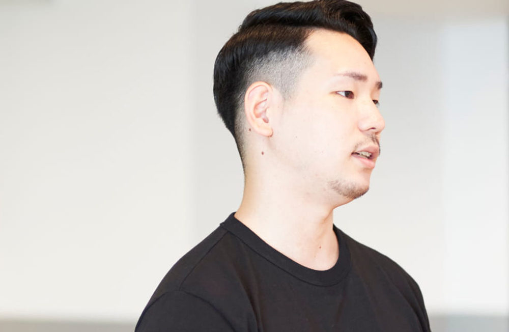 佐藤さんインタビューカット