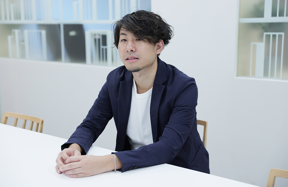菅原さんインタビューカット