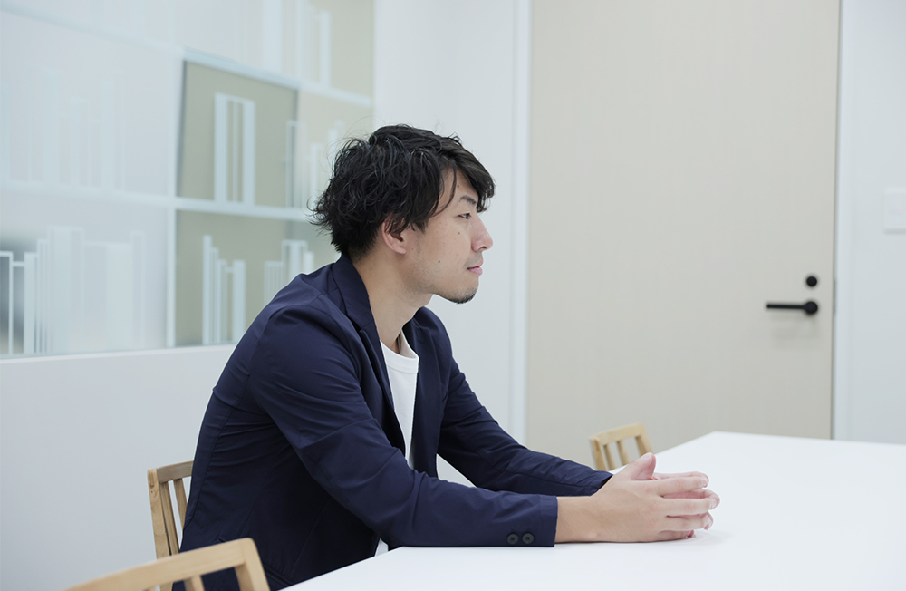 菅原さんインタビューカット