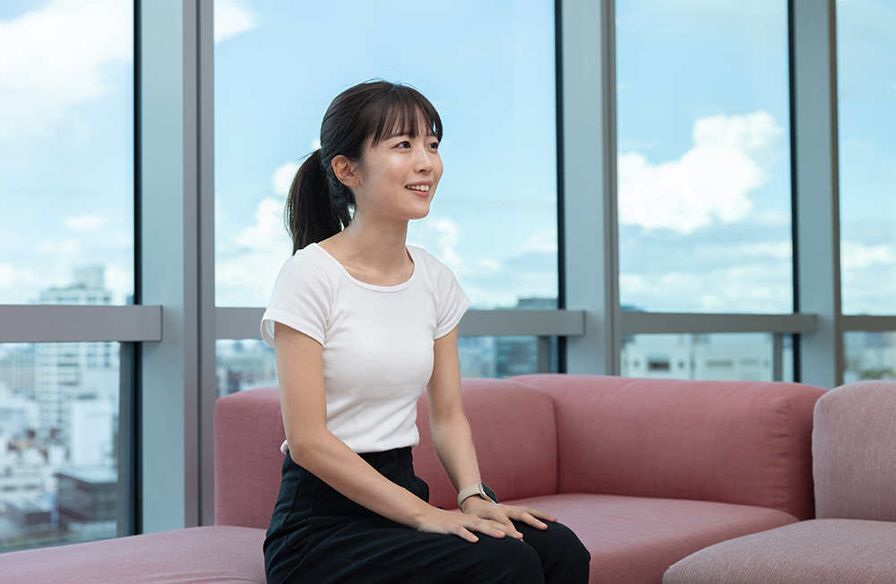 山本結さんインタビューカット
