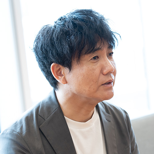 生井先生の写真