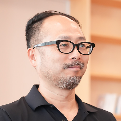 太田が話している写真